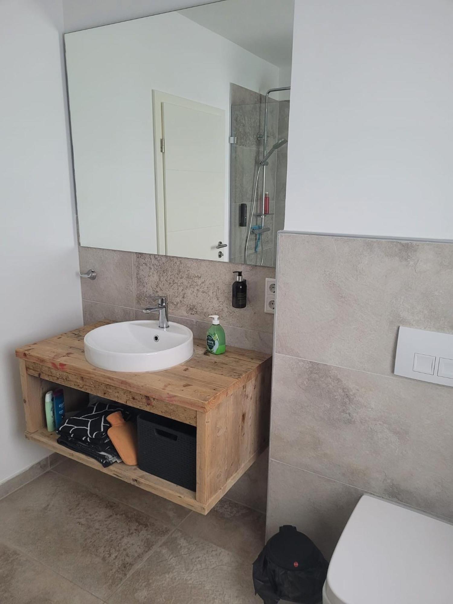 Apartment Wanderful App 704 *